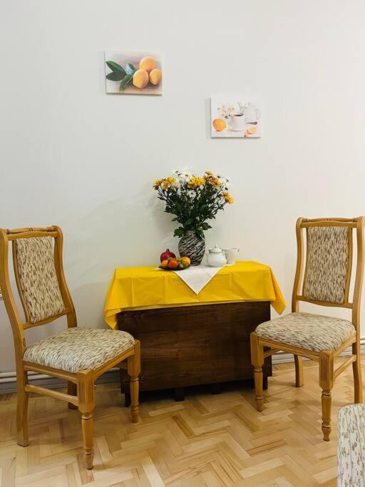 Spacious 2 Bedrooms In The Center Of Jereván Kültér fotó